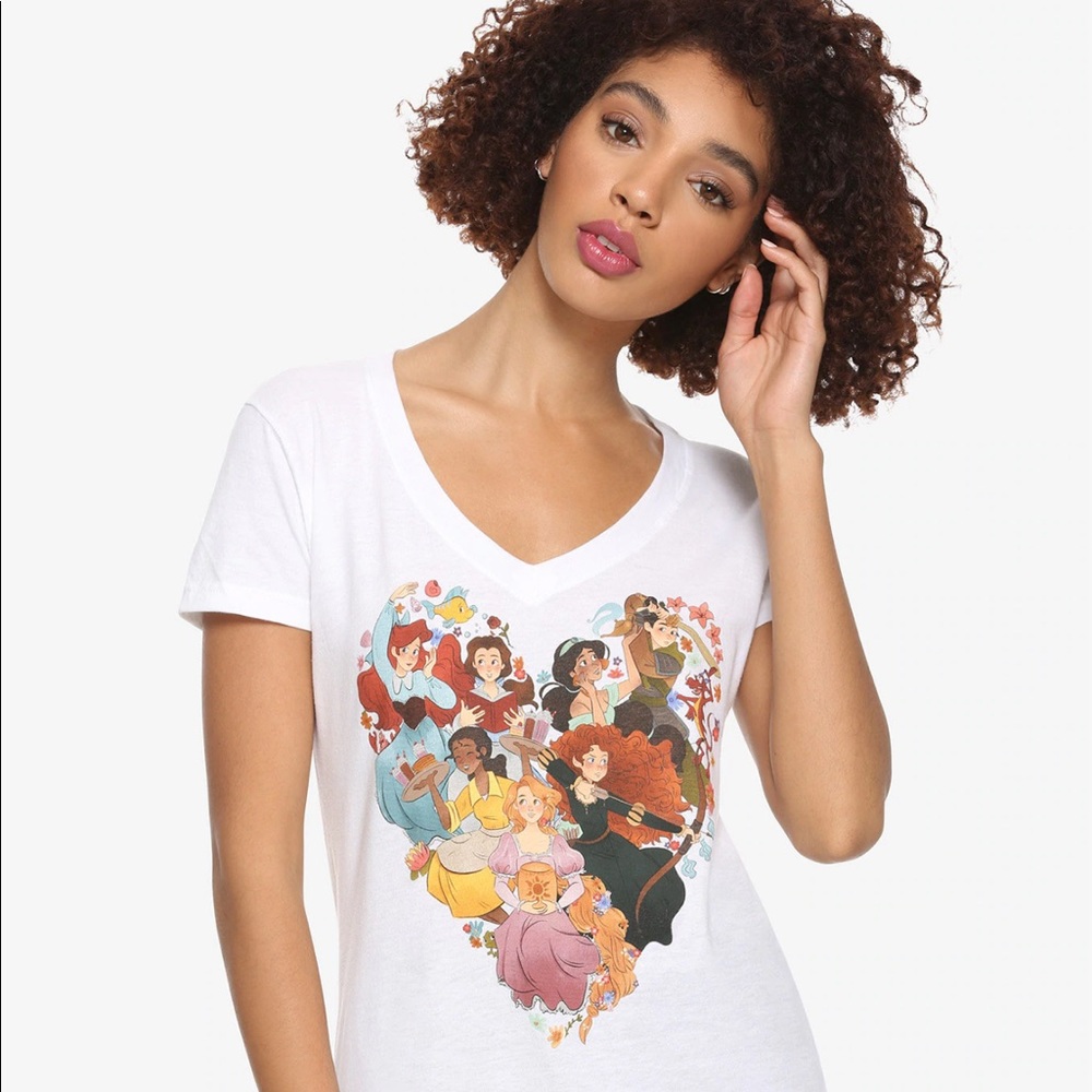 SOLD Disney Princess Heart Graphic Tee